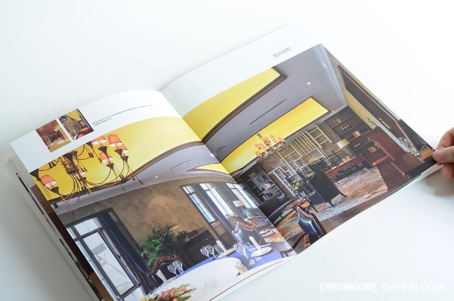 上海本地化服務優勢：產品畫冊印刷的上門對接、打樣確認與配送保障